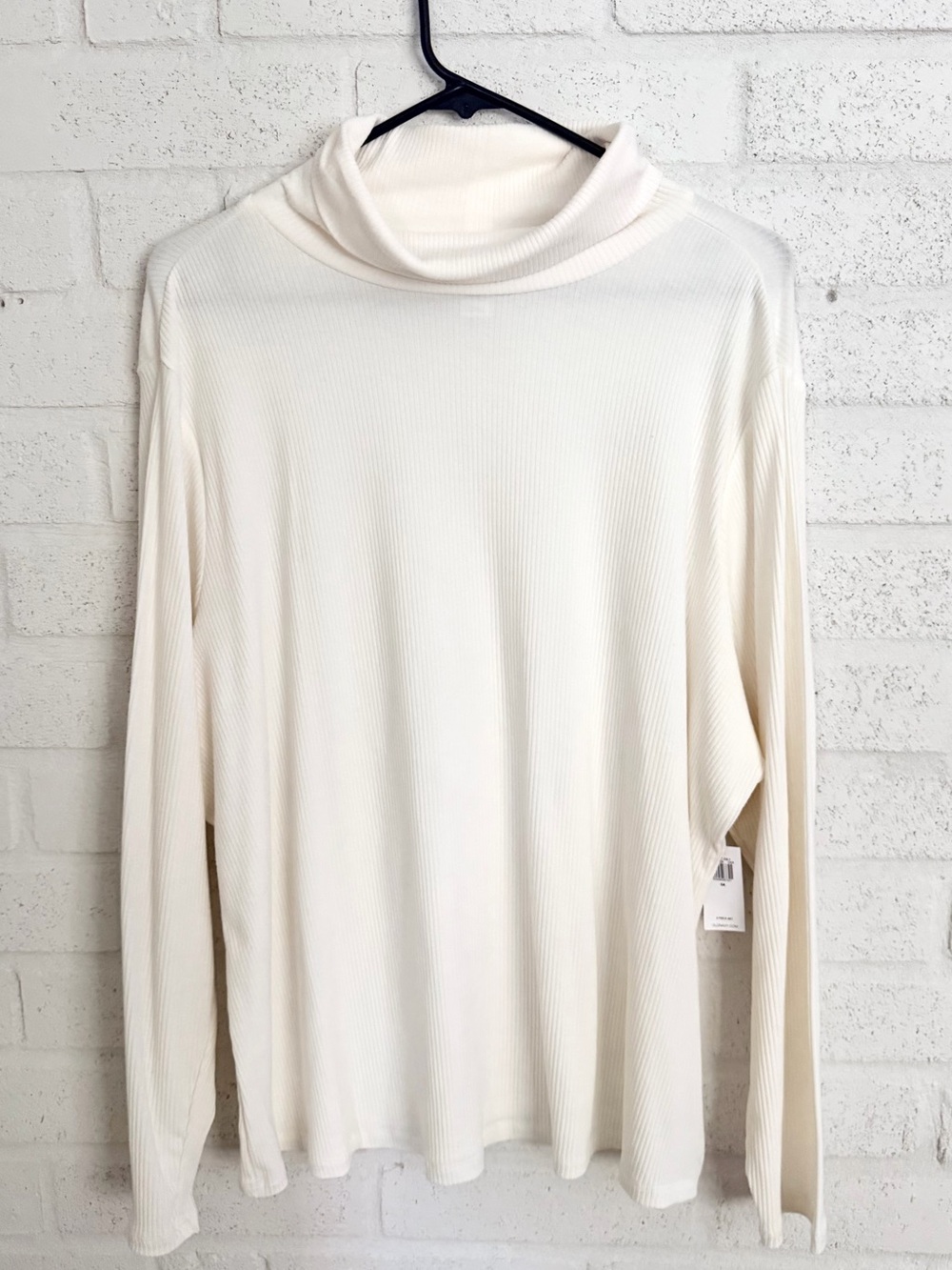 3XL *NWT* Old Navy Cream Ribbed Turtleneck Top